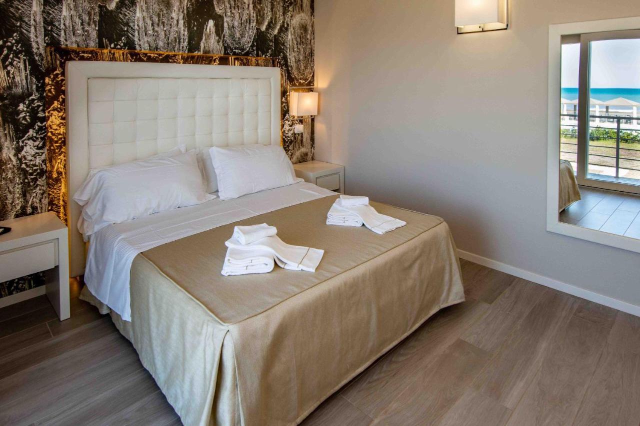 Hotel Boutique Carolina Marina di Castagneto Carducci Exterior photo